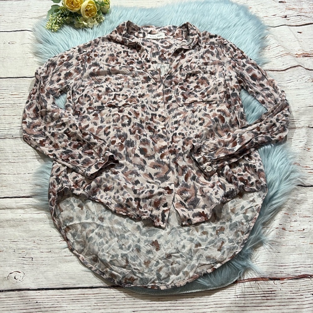 Bella Dahl Leopard Print Long Sleeve Button Down Shirt sz S